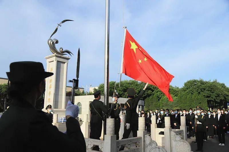 西部建设：预计2023年归母净利润5.61亿元-6.7亿元，同比增1.07%-20.63%